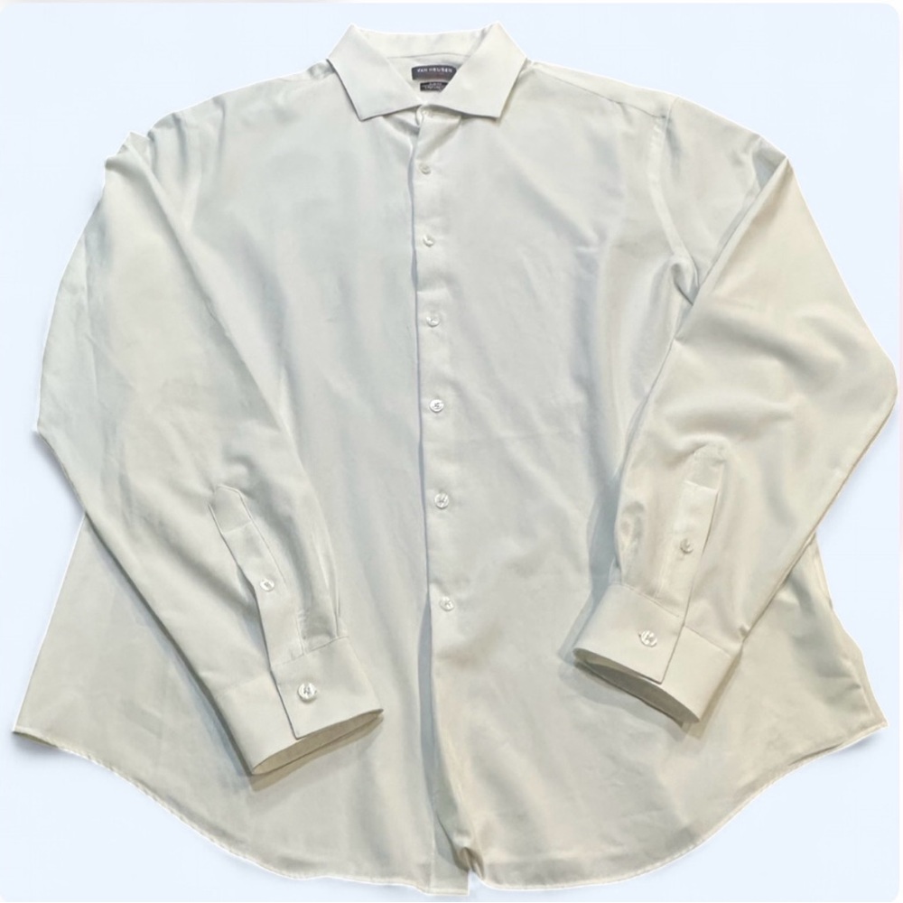 Van Heusen Traveler white slim fit 4 way stretch long sleeve dress shirt